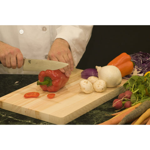 Shun Classic 8in Chef Knife VG-MAX core visible for lasting sharpness