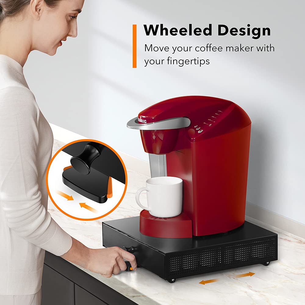SICHEER K Cup Holder with brake showing secure positioning during operation.