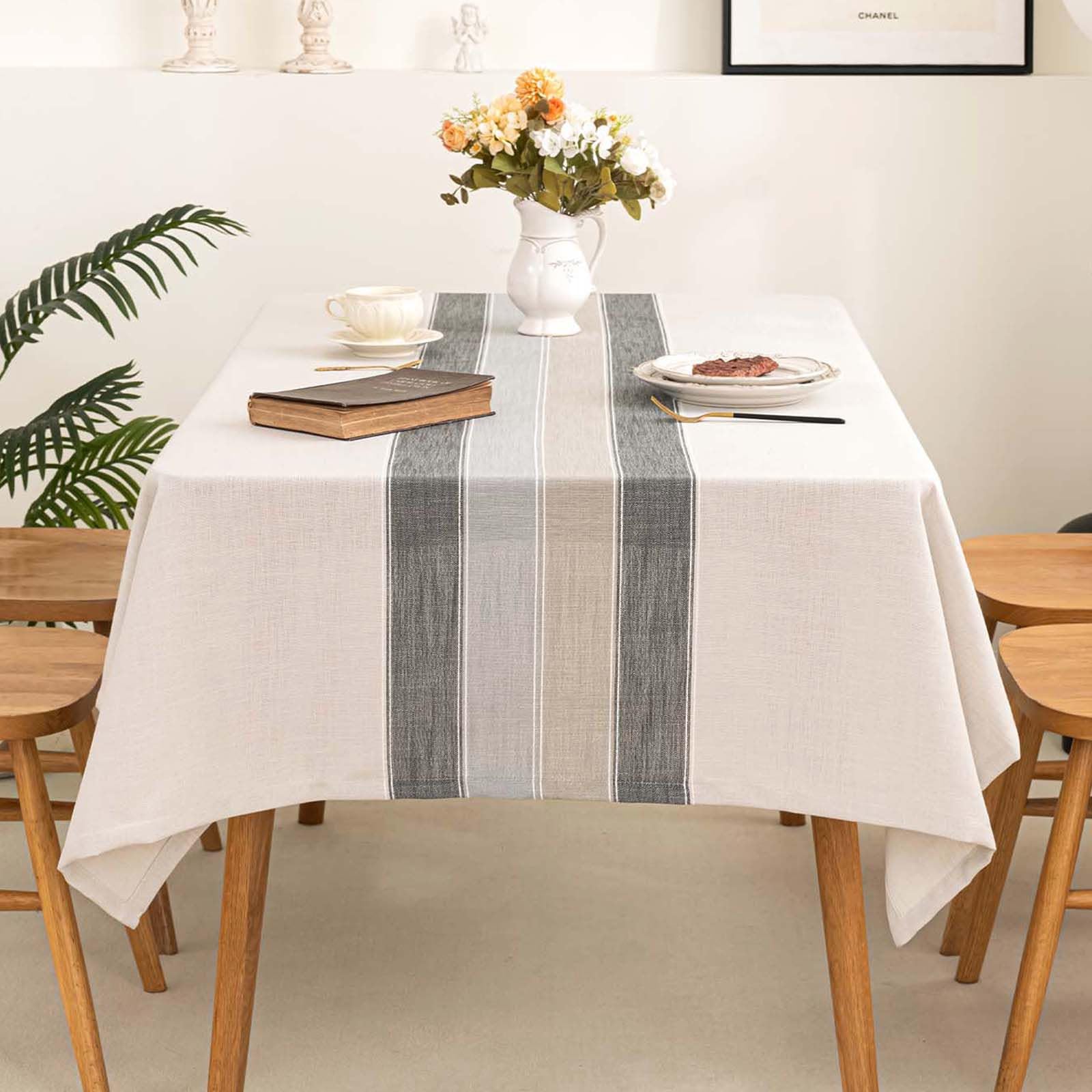 SIELUNO rectangle tablecloth with waterproof cotton-linen fabric, ready for spills.