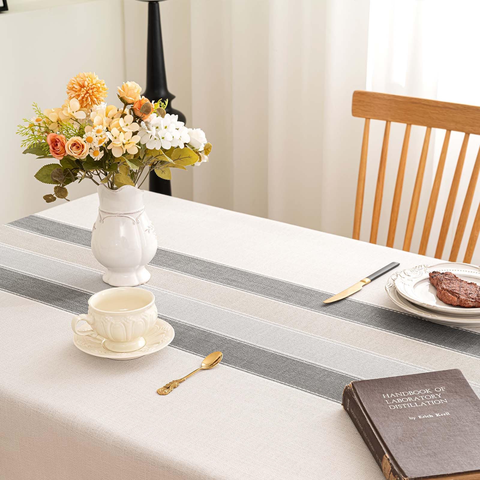 SIELUNO cotton-linen fabric tablecloth is machine washable for busy homes.