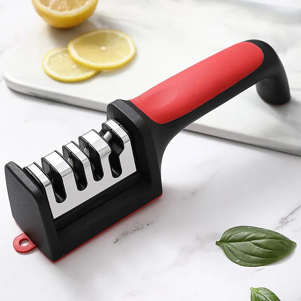 SIGNI anti-slip base stabilizes sharpening on counters