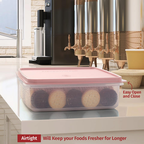 Signora Ware stackable 3L container saves space in pantry