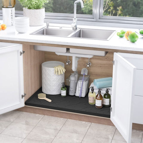 SIKADEER silicone mat shows waterproof surface for quick cleanup.