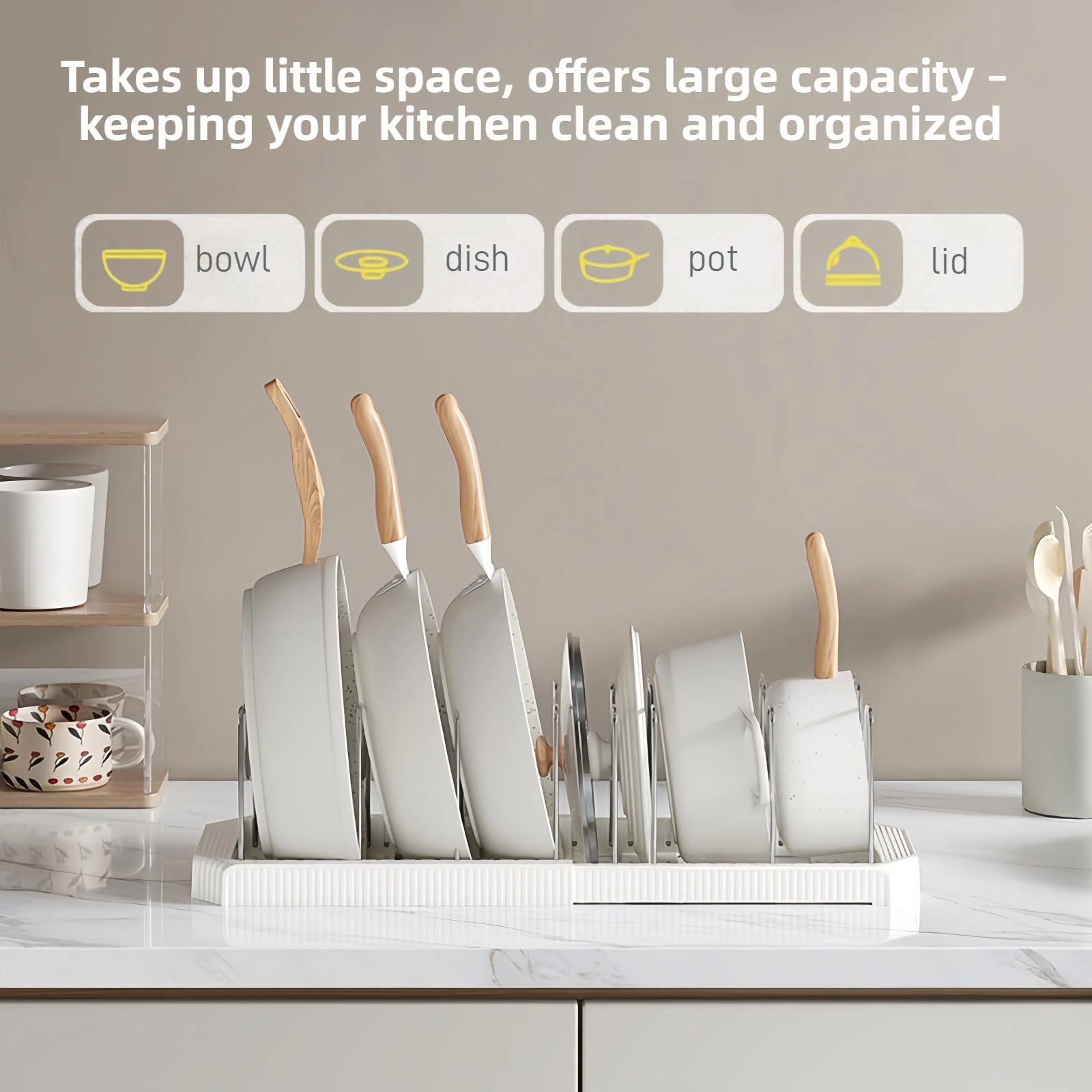 Silanit U-shaped groove supports lids securely in the kitchen.