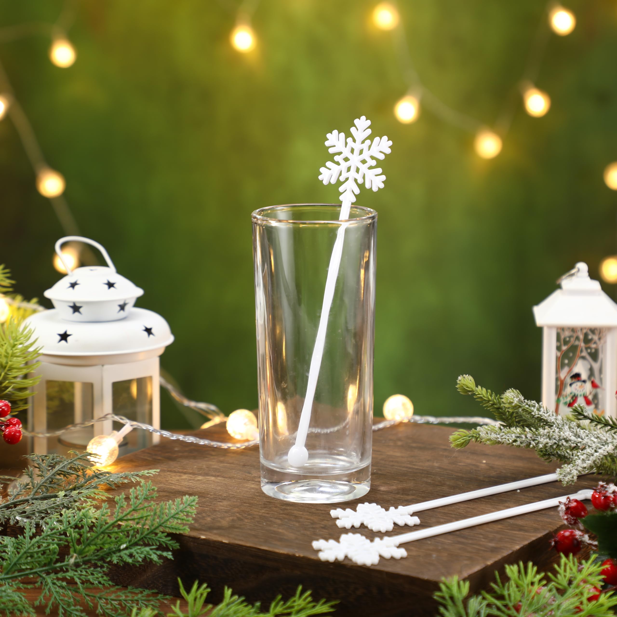 White snowflake design stirrers add seasonal charm without affecting taste.