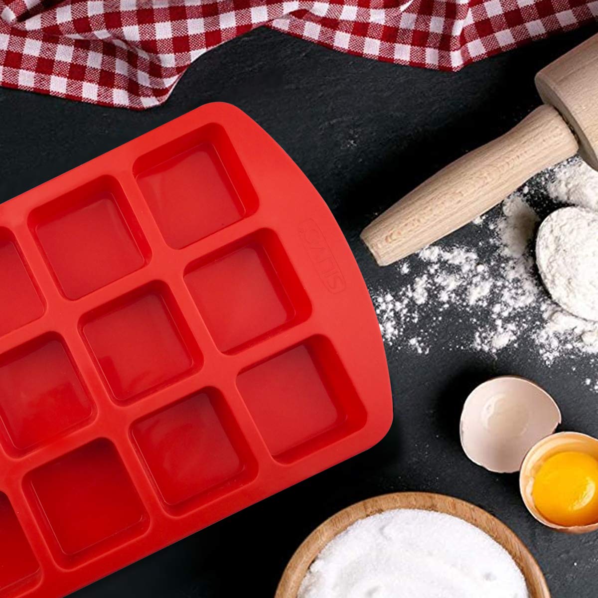 SILIVO dishwasher-safe molds make post-bake cleanup a breeze.