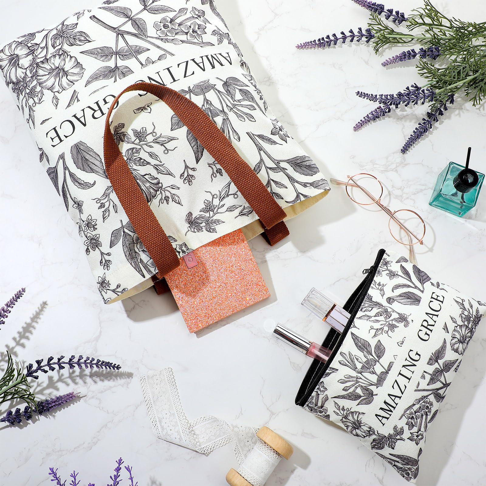 SilTriangle Amazing Grace tote flower detail highlighting elegant design