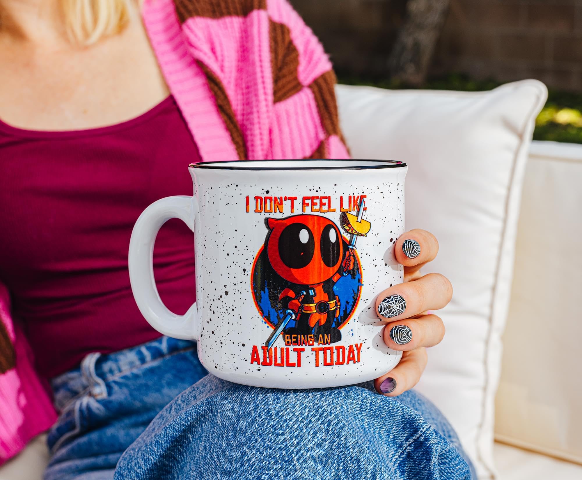 Silver Buffalo Deadpool mug in dishwasher for easy care.