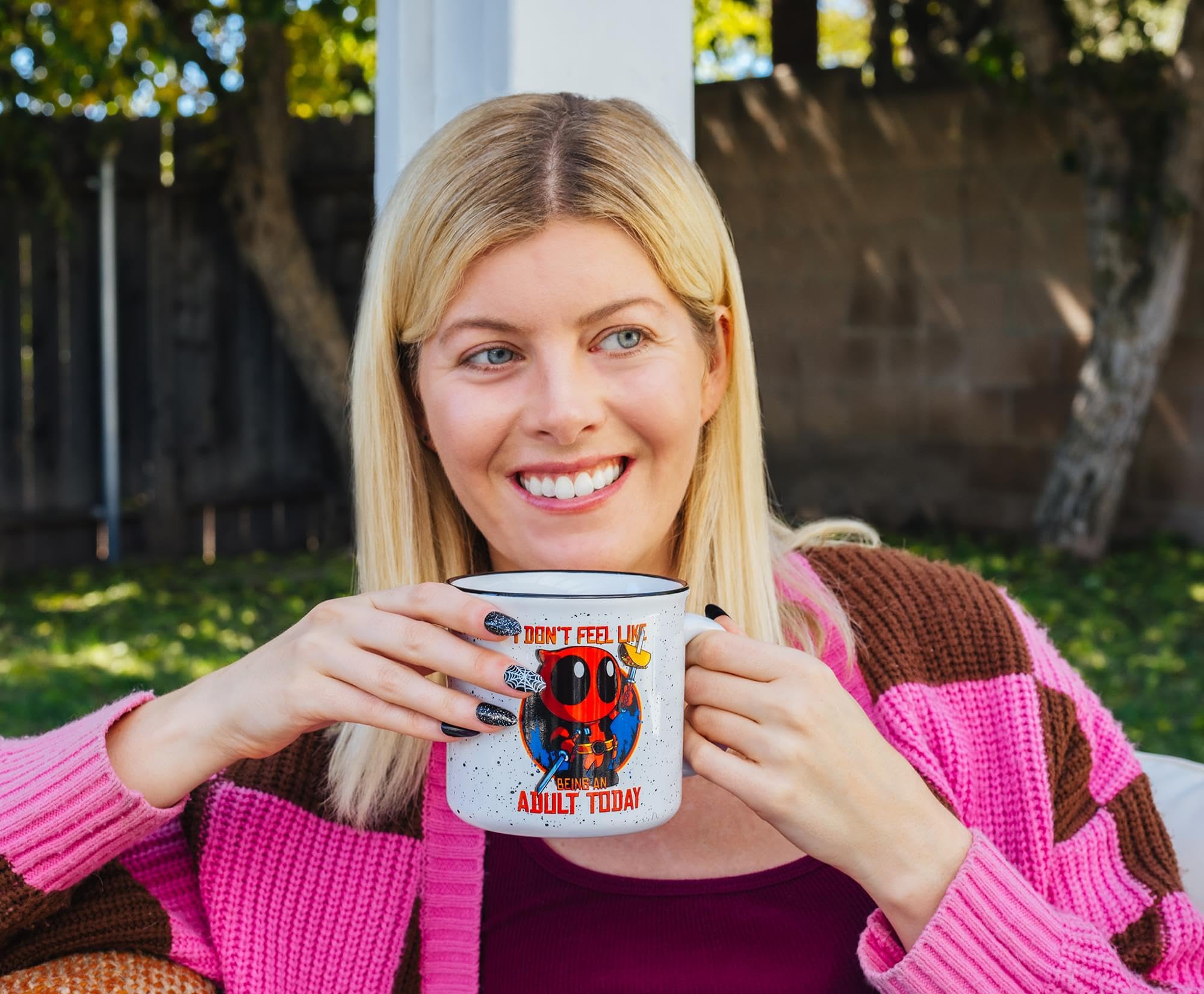 Silver Buffalo Deadpool mug shows officially licensed Marvel branding.