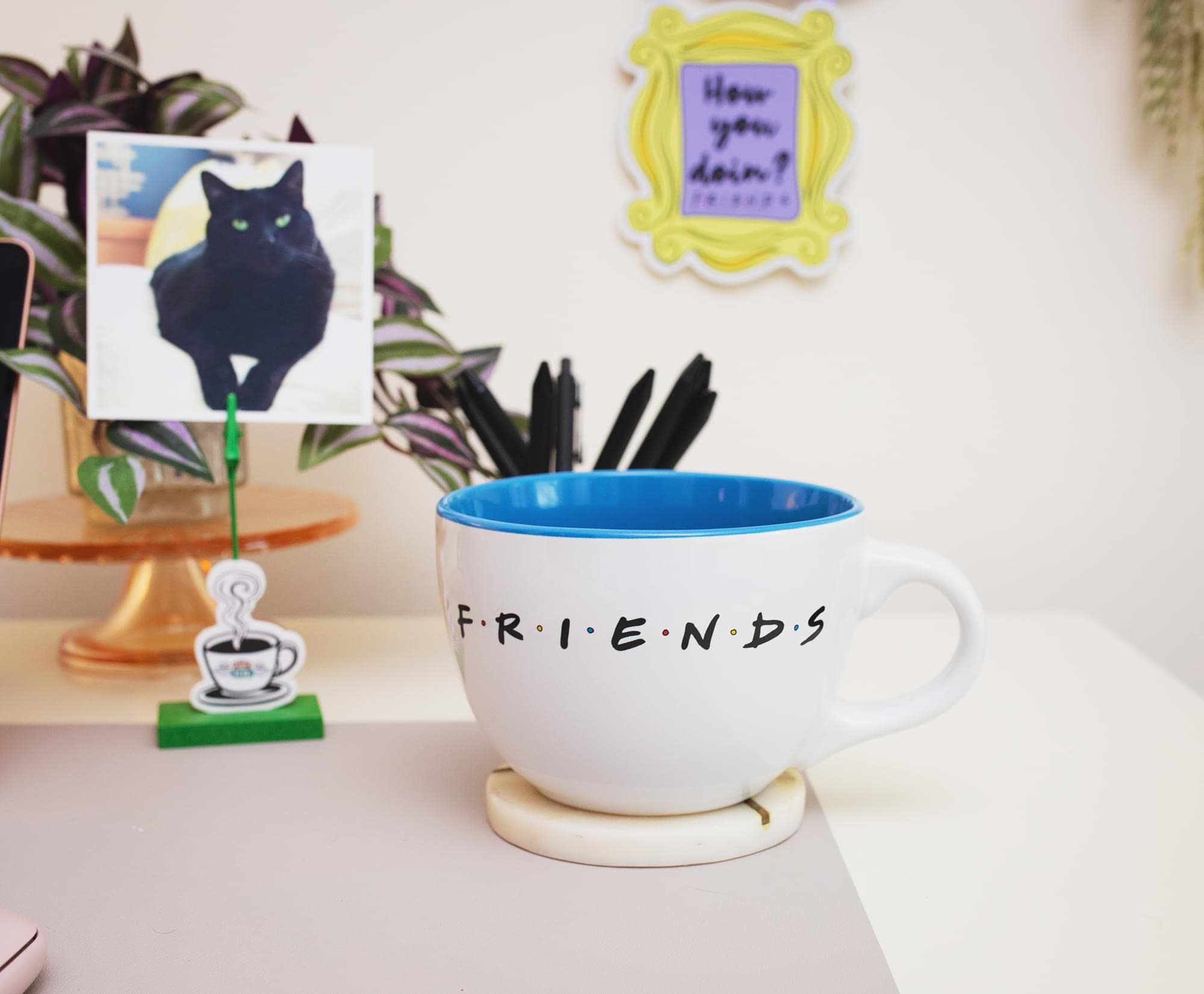 Silver Buffalo Friends Doodle Logo soup mug, top-rack dishwasher-safe for easy cleanup.