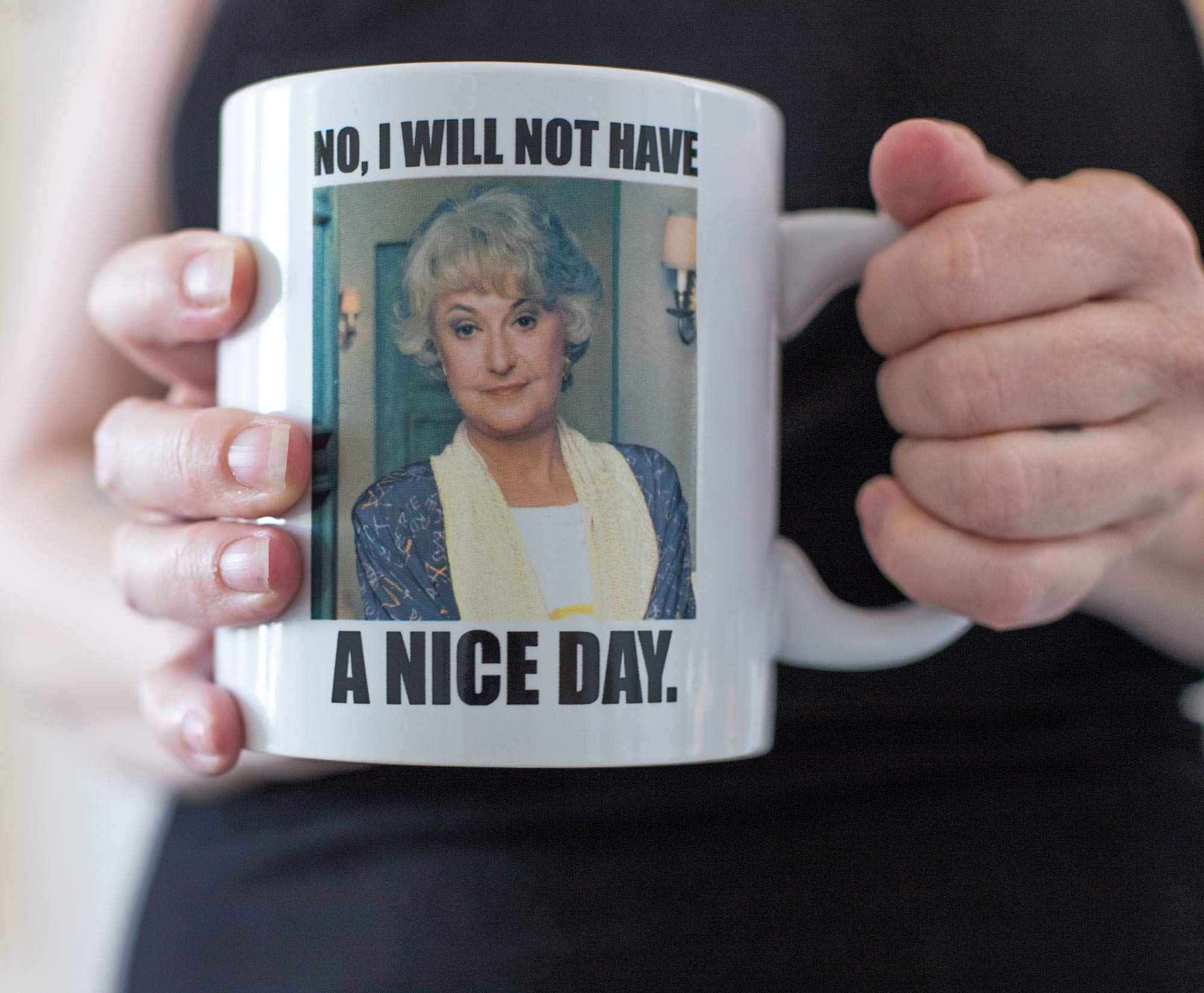 Silver Buffalo Golden Girls mug Dorothy portrait close-up for fans