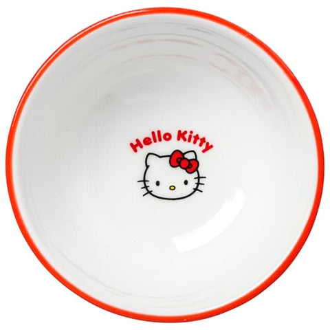 Dipping dish exterior mirrors plate visuals for cohesive serving.