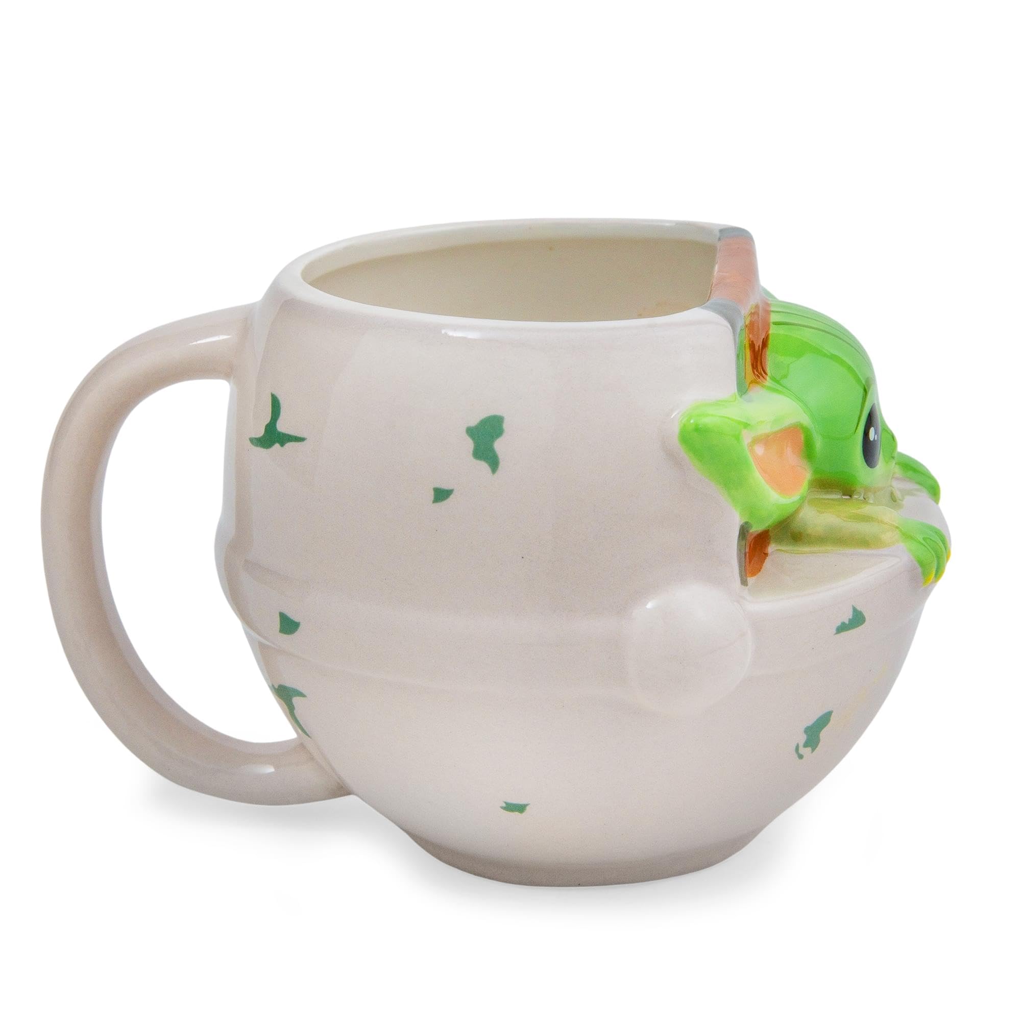 Silver Buffalo Mandalorian Baby Yoda mug handle detail with comfortable grip