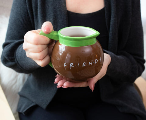 Silver Buffalo oversized 20-ounce mug suits caffeine lovers and late sessions.