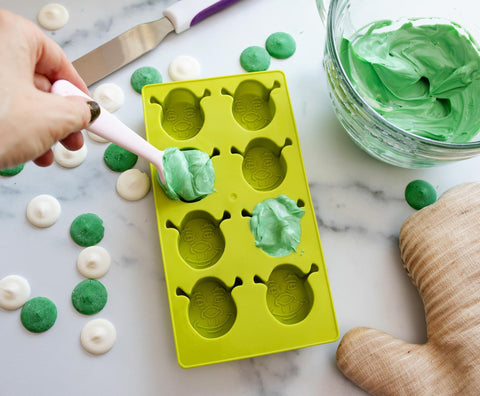 Shrek-themed ice cubes lift summer beverages and mocktails.