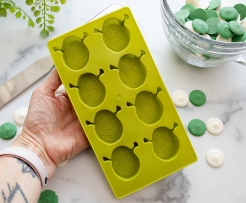 Eight Shrek cubes per tray suit themed gatherings.