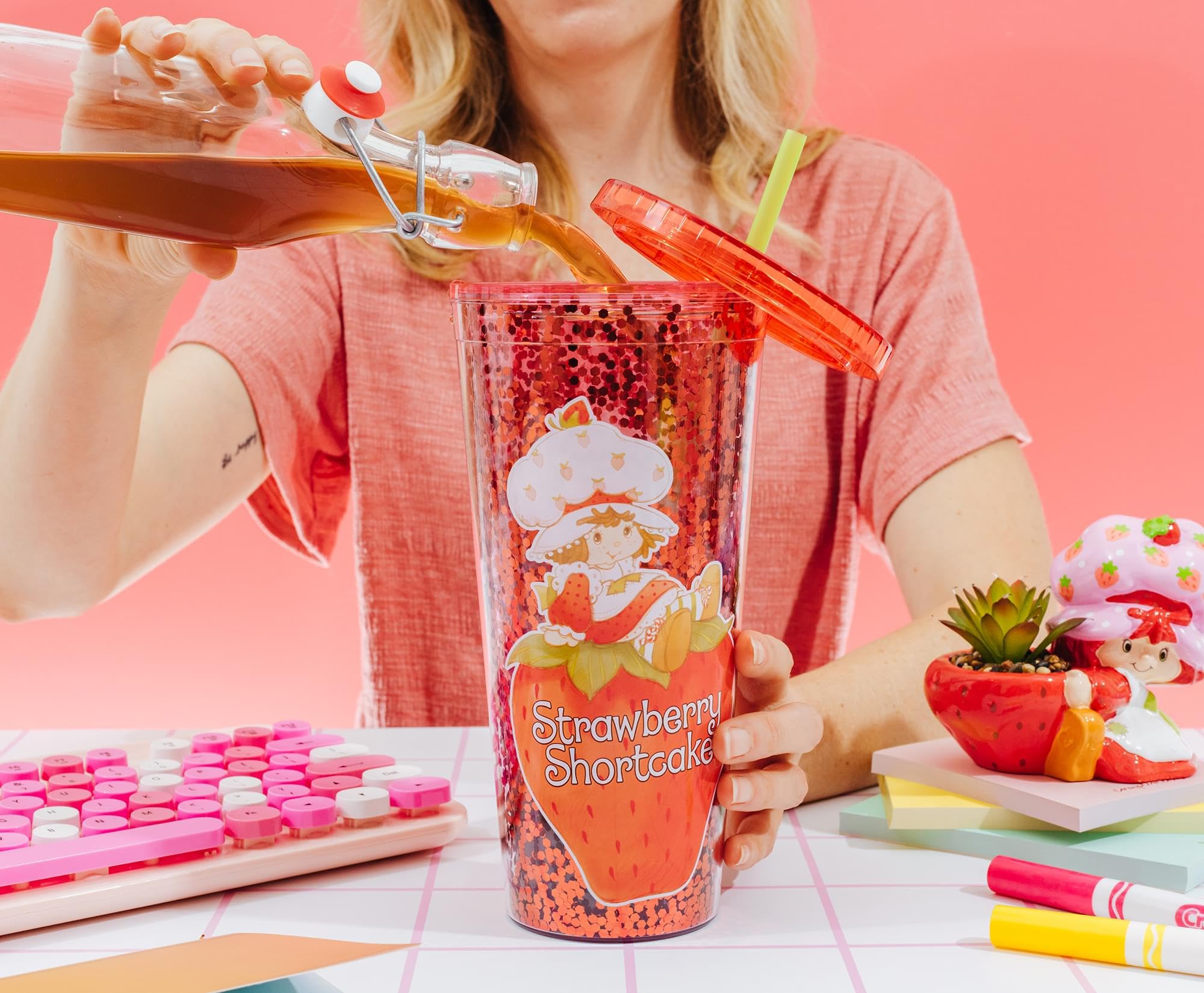 Silver Buffalo Strawberry Shortcake Confetti Cup nostalgic design appeals to fans.
