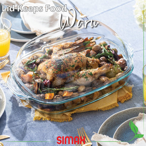 SIMAX dishwasher-safe dish resists thermal shocks for easy cleanup and storage.