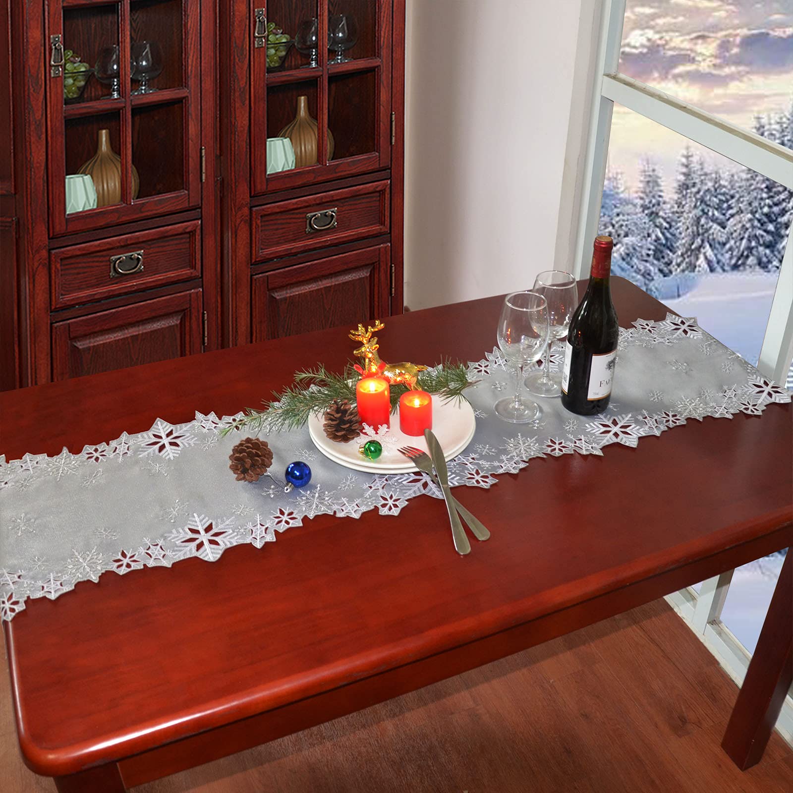 Non-slip design helps prevent shifting during festive meals.