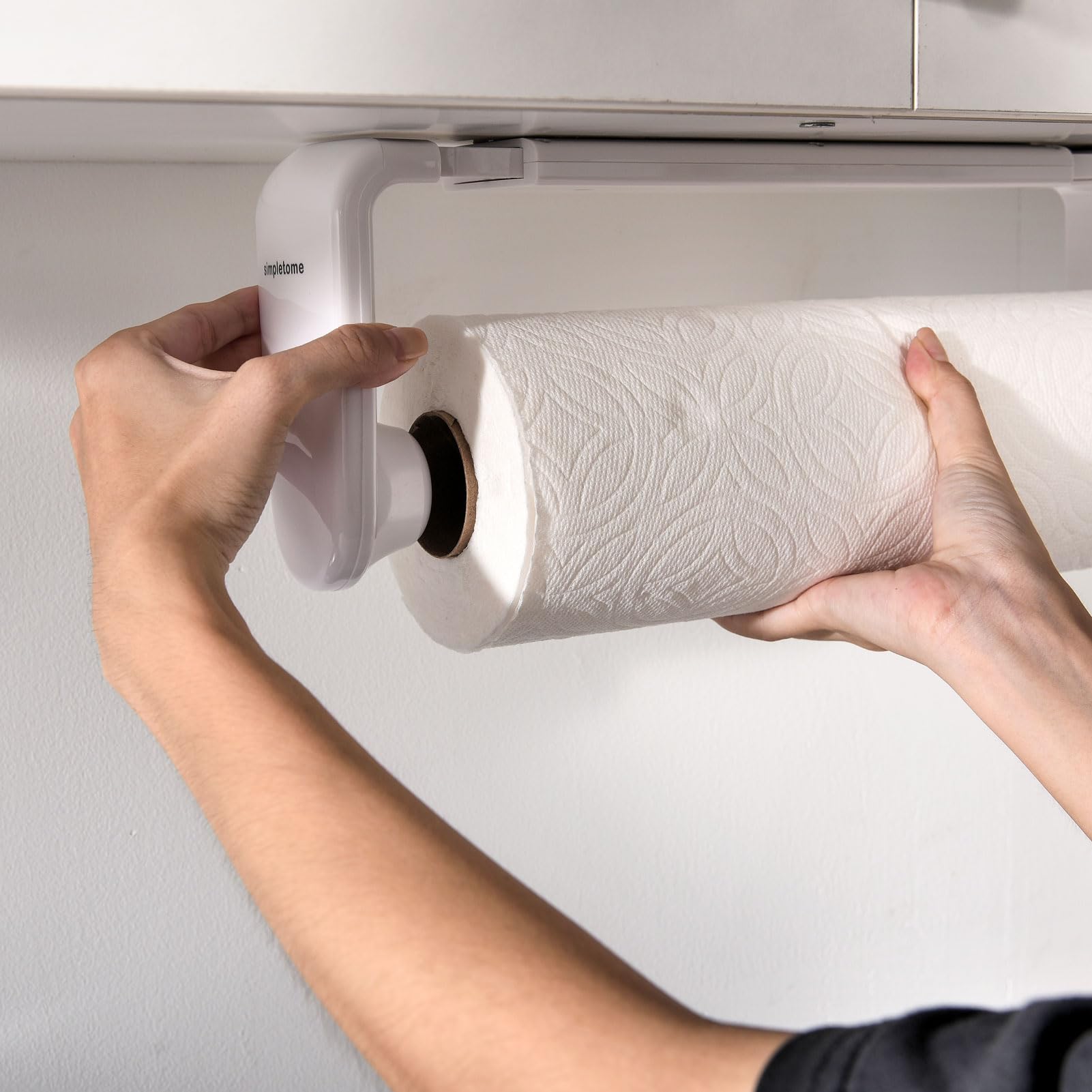 Simpletome adhesive installation on tiles highlights easy setup