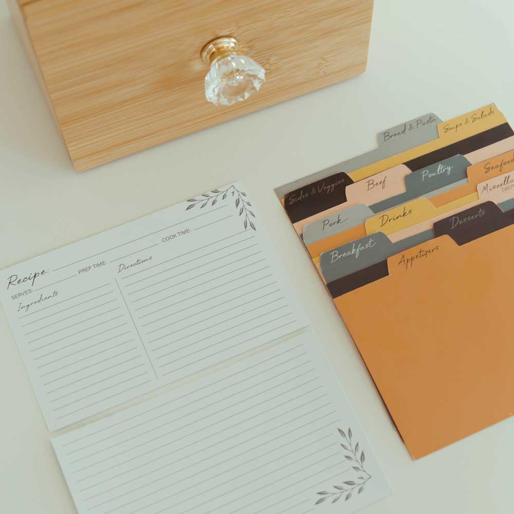 Simply Daisy versatile storage for photos or small items