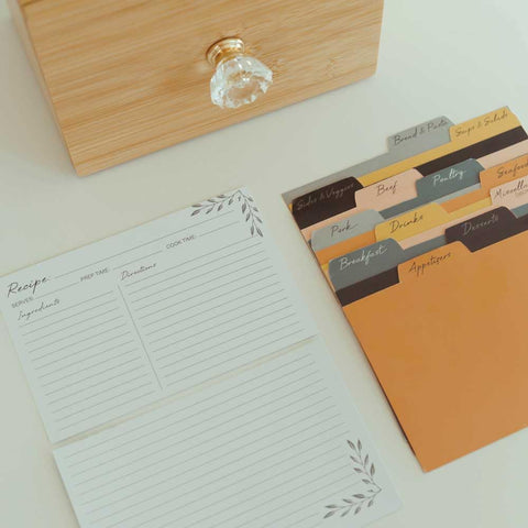 Simply Daisy versatile storage for photos or small items