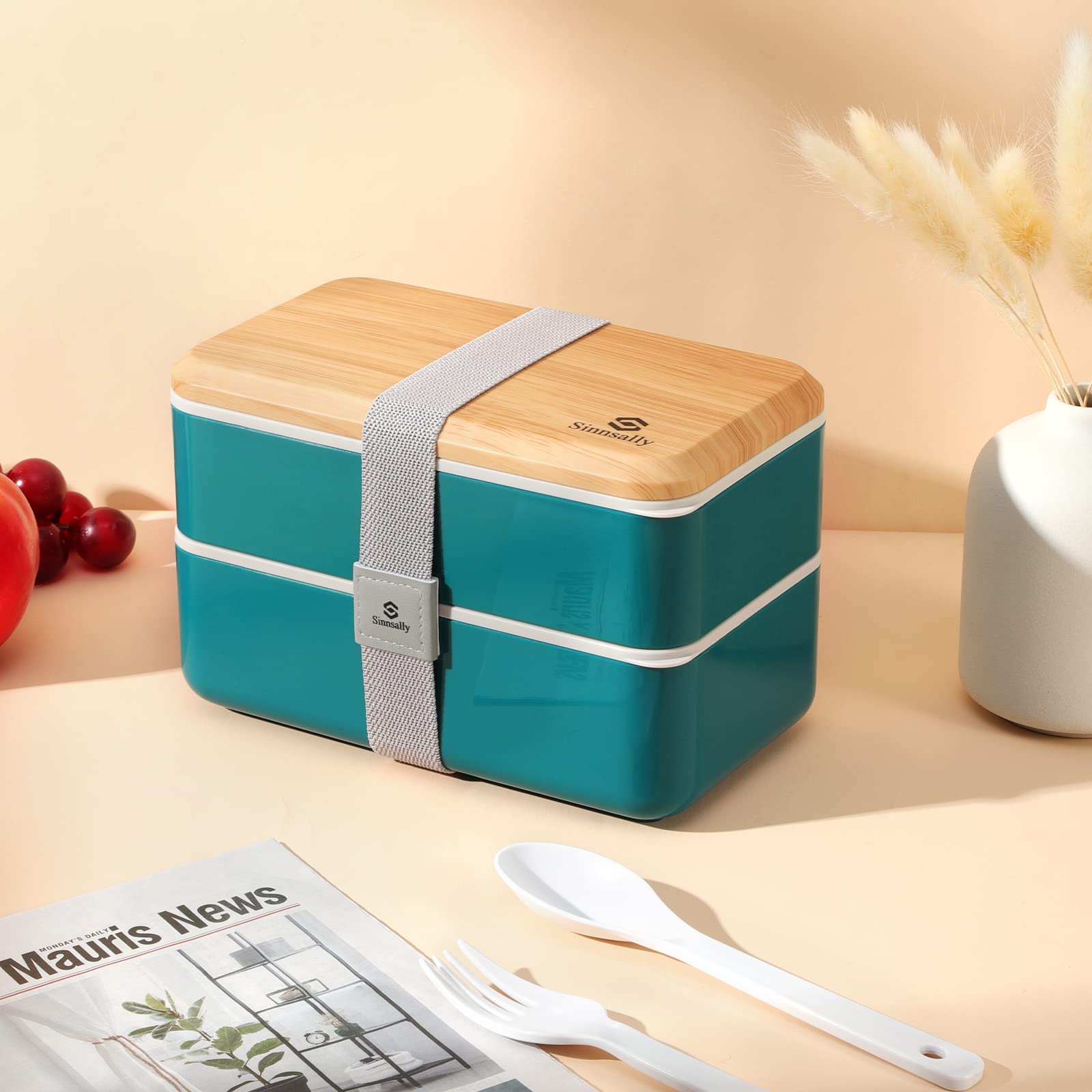Sinnsally Bento Box leak-proof design prevents spills in bags.