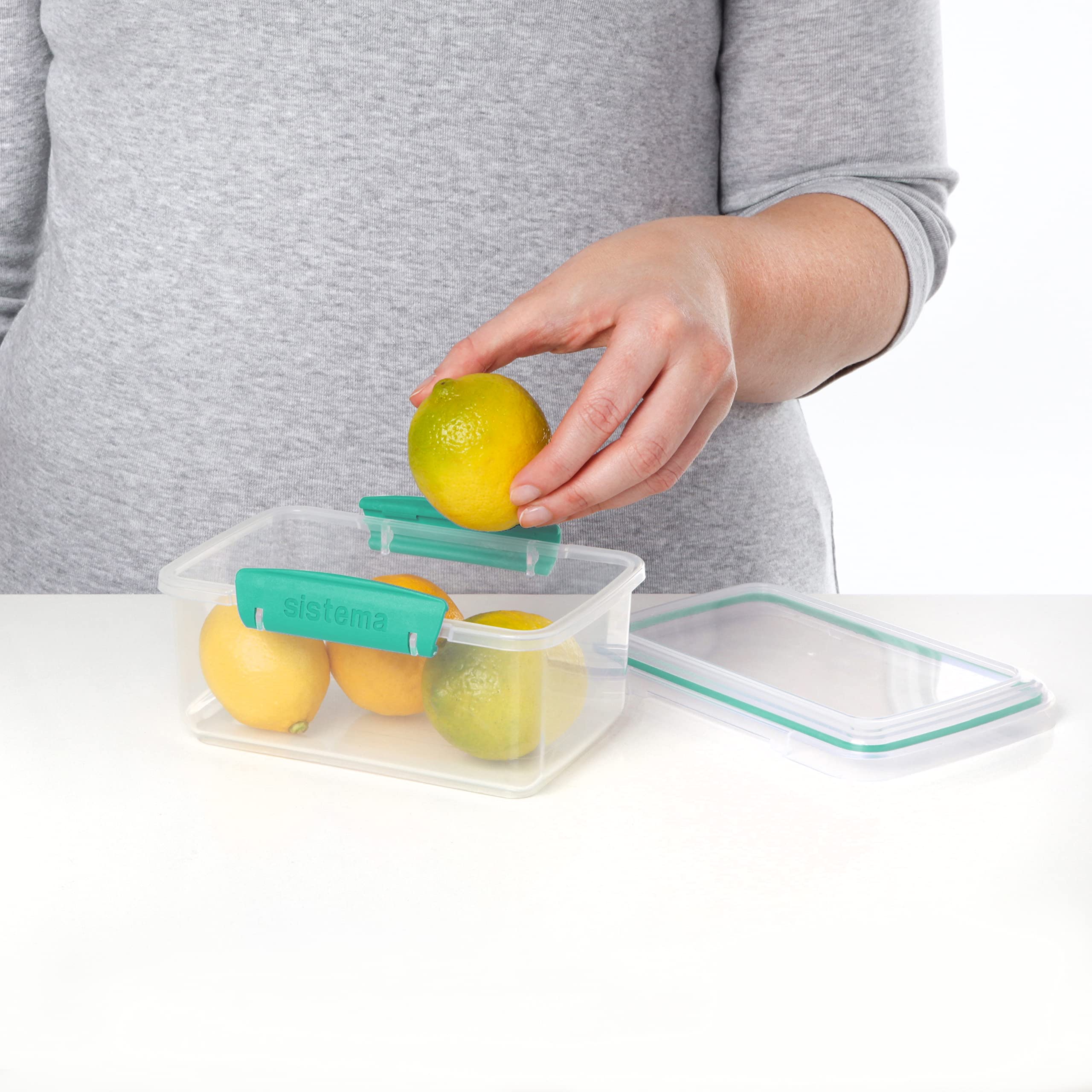 Sistema 1L container microwave-safe without lid.