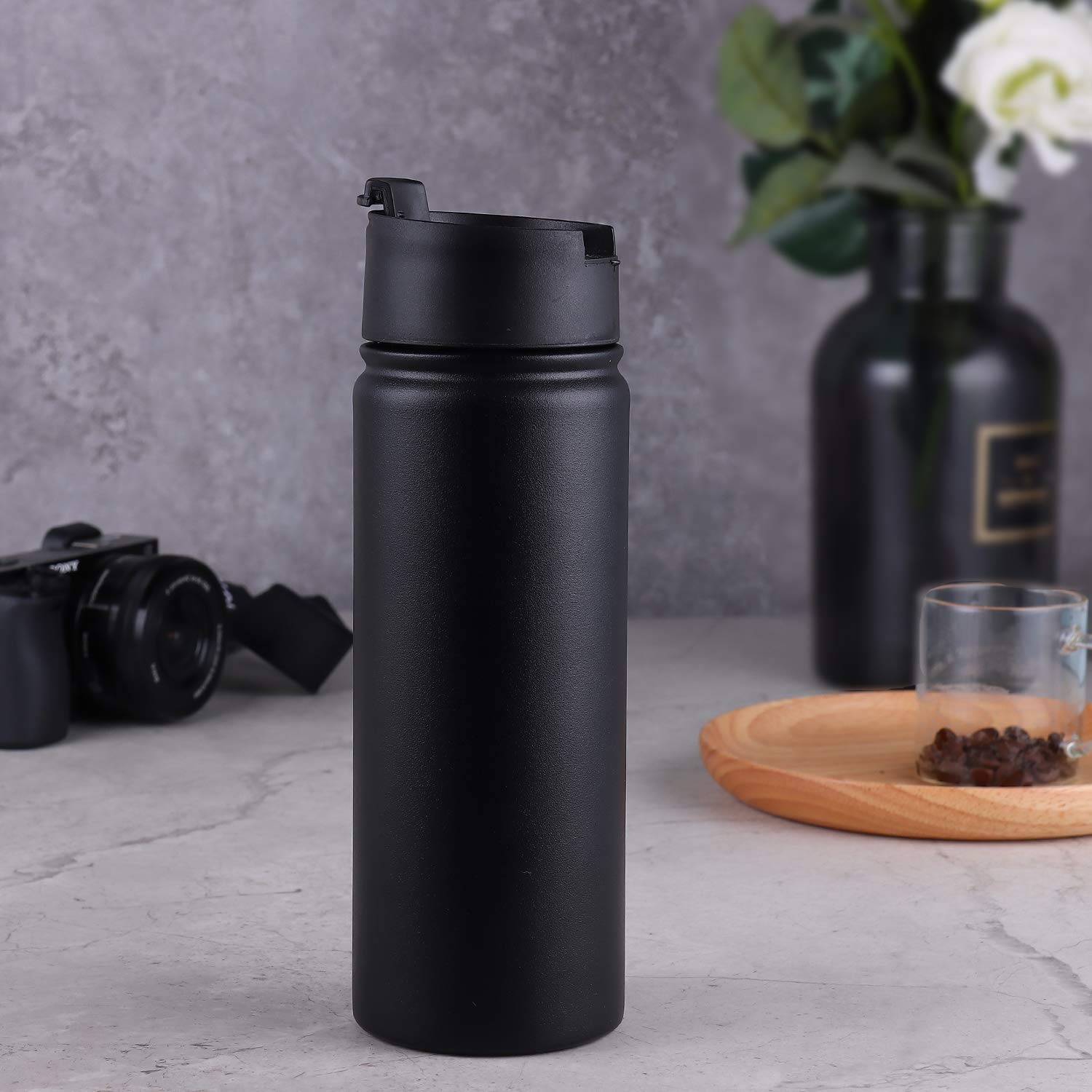 Sivaphe easy-clean design for quick maintenance after daily use.