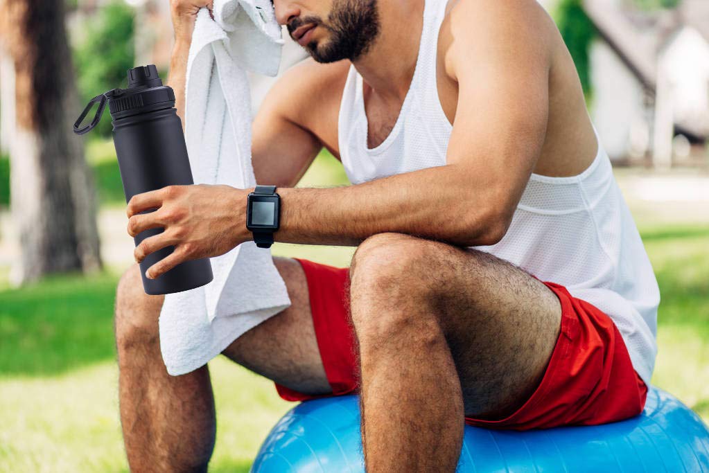 Sivaphe removable loose-leaf strainer enables tea or fruit water.