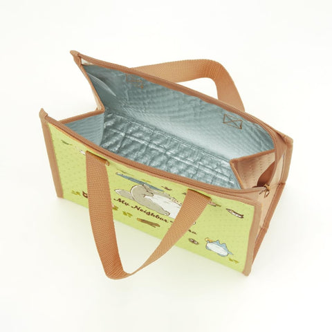 Skater FBC1-A insulated interior with vapor-deposited aluminum film preserves meal temperature.