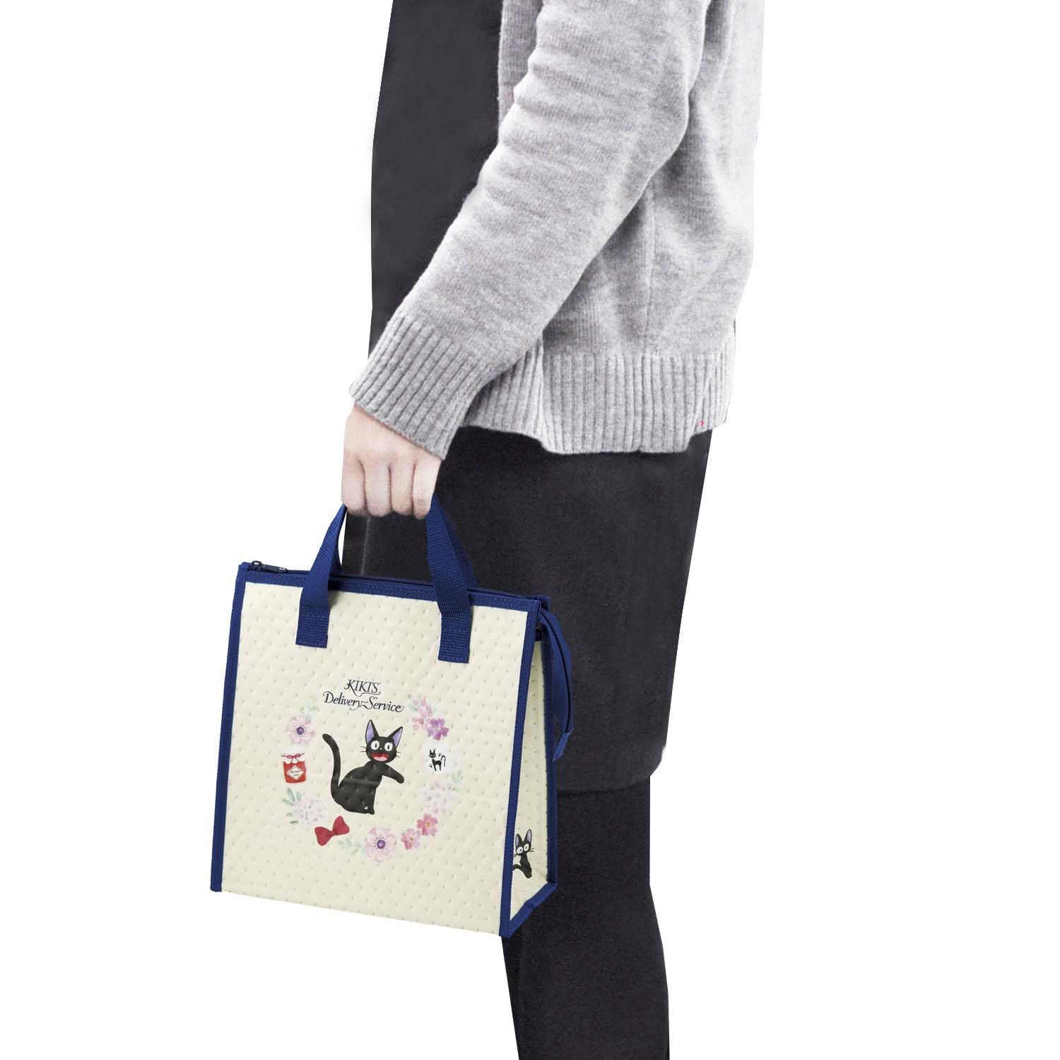 Skater FBC1-A lunch bag compact size fits backpacks for school or work