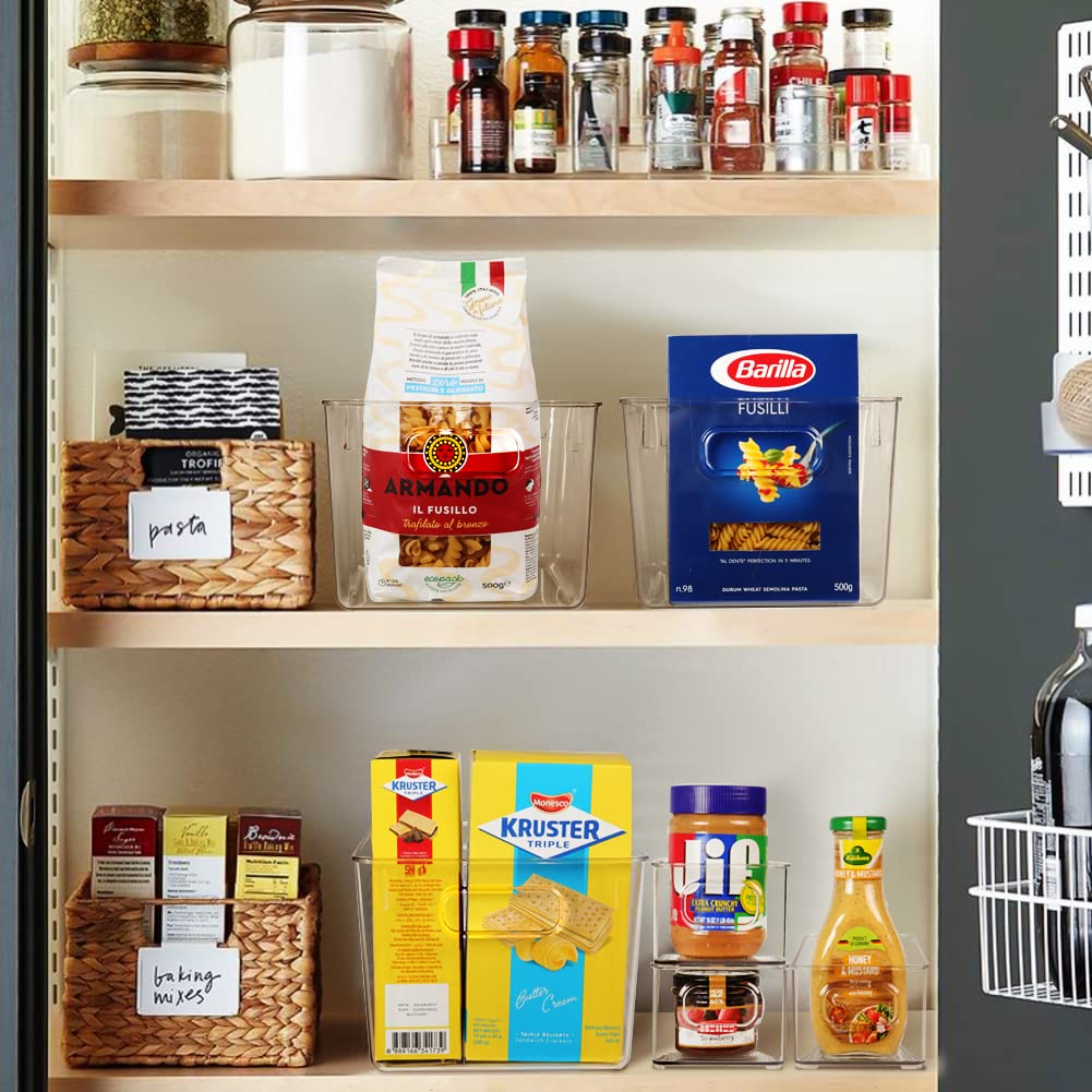 SKTEET four-footed design keeps bins steady when stacked.