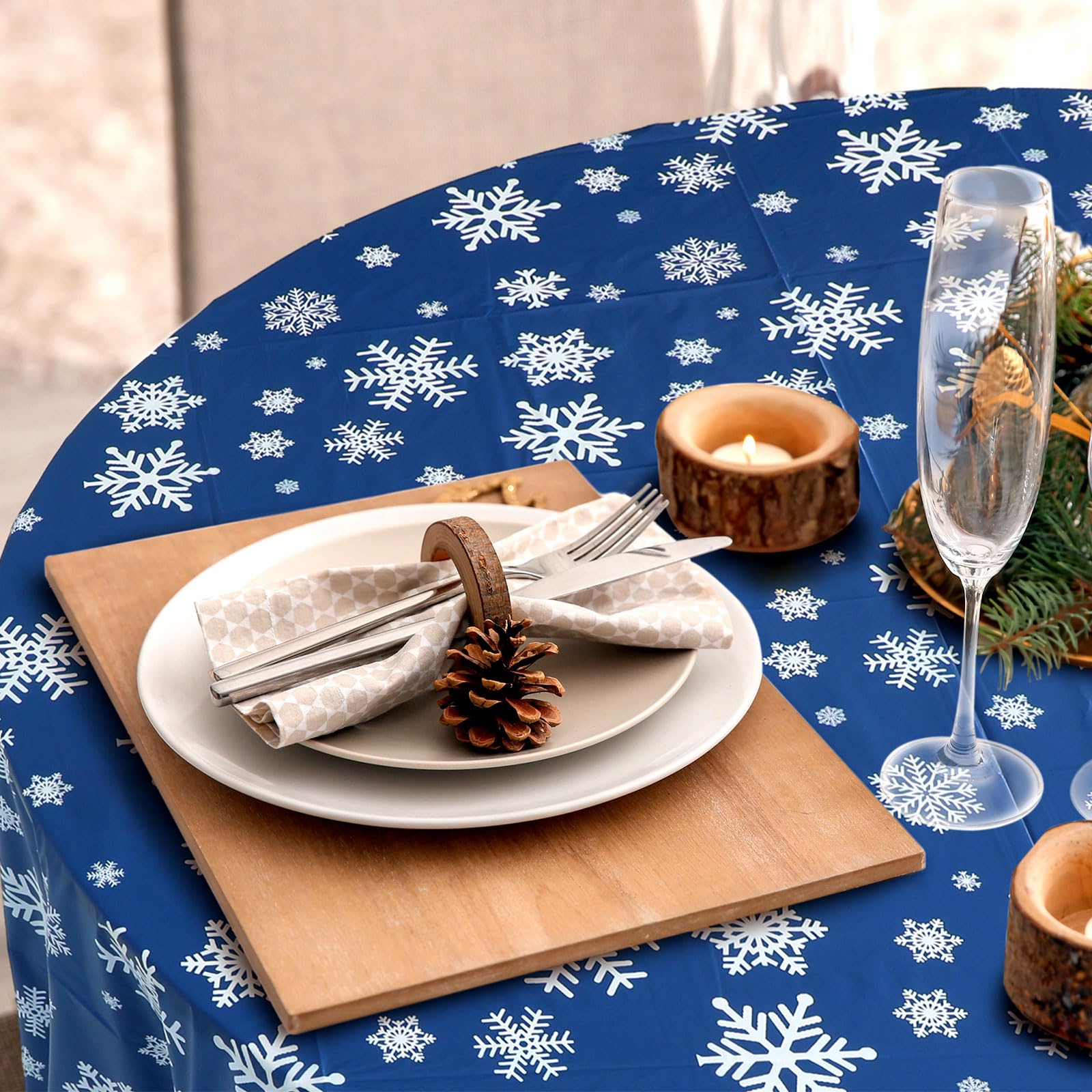 Sliner disposable tablecloth offers easy cleanup after gatherings
