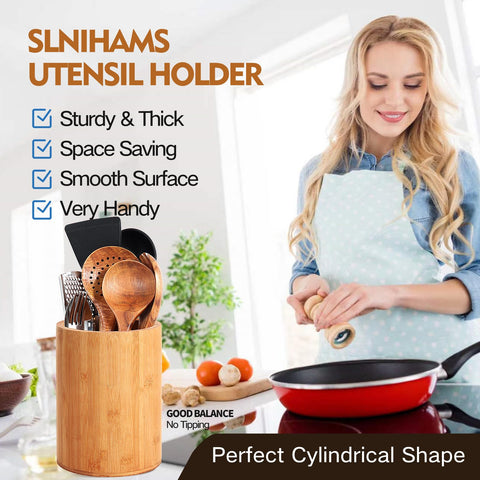 SLNIHAMS bamboo utensil holder in dark brown complements kitchen decor nicely.