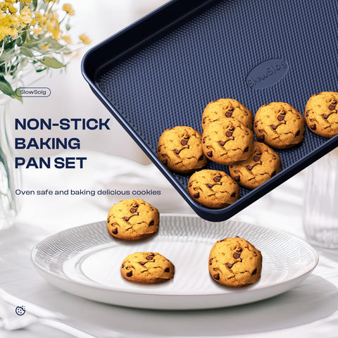 Slow Slog carbon steel construction provides durability and even heat for reliable baking.