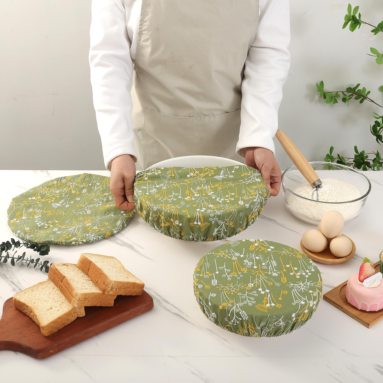 Slyitokbhr bread-proofing cover fits bowls securely for rising dough.