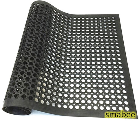 smabee anti-fatigue mat with drainage holes for safer kitchen floors