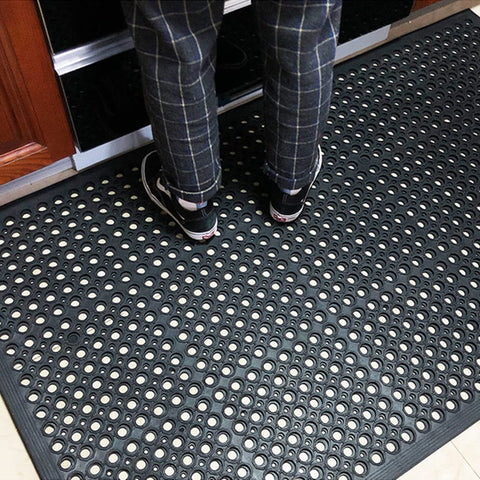smabee anti-slip mat supports comfort during long shifts