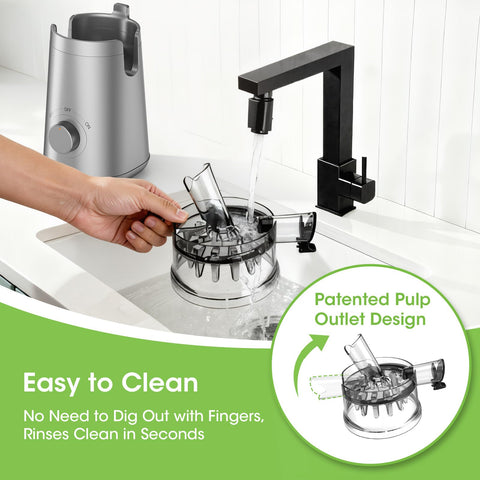 SmallHOO Juicer cleaning brush simplifies post-use cleanup.