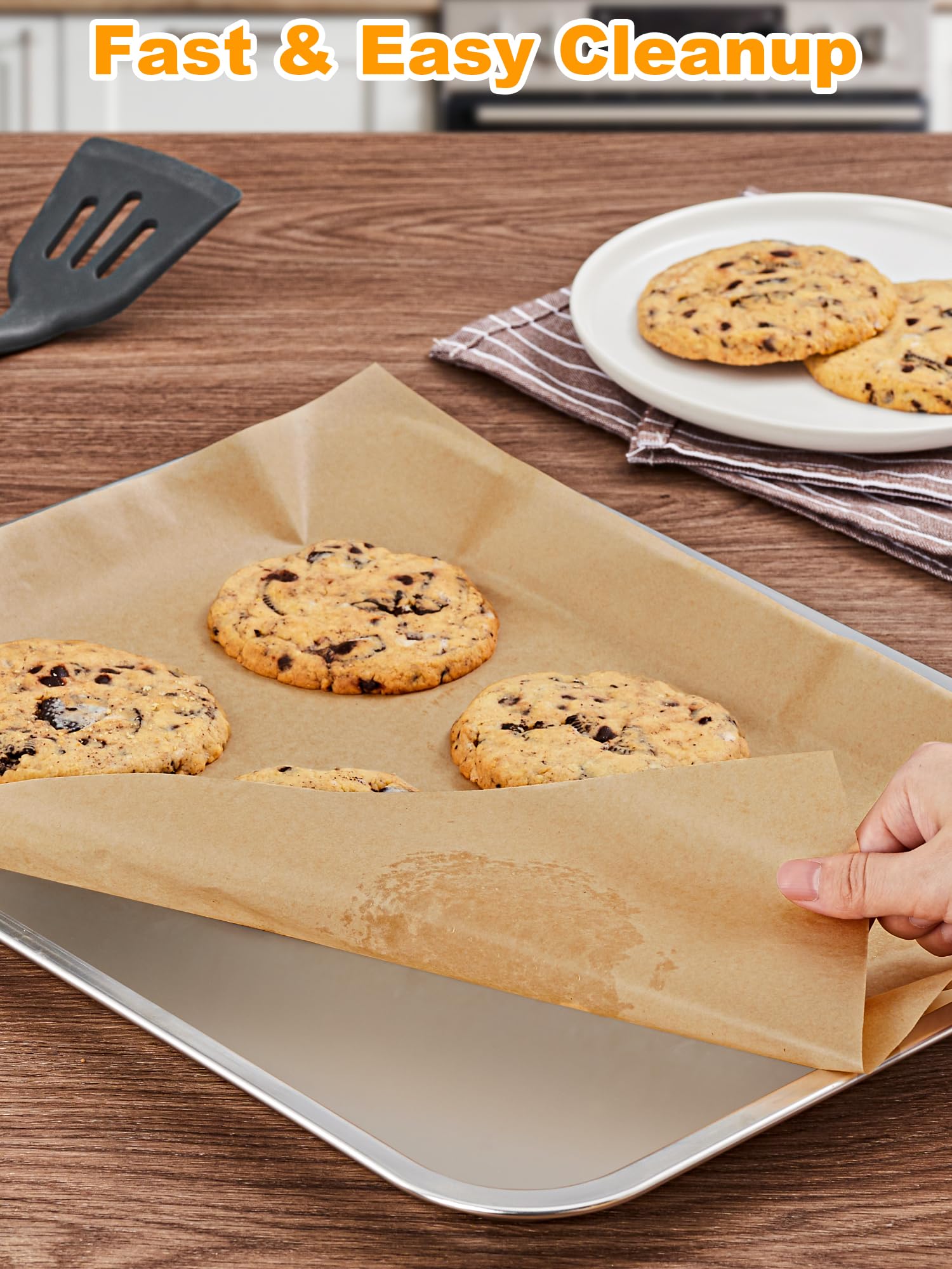 SMARTAKE flat packaging keeps parchment sheets wrinkle-free and easy to store.