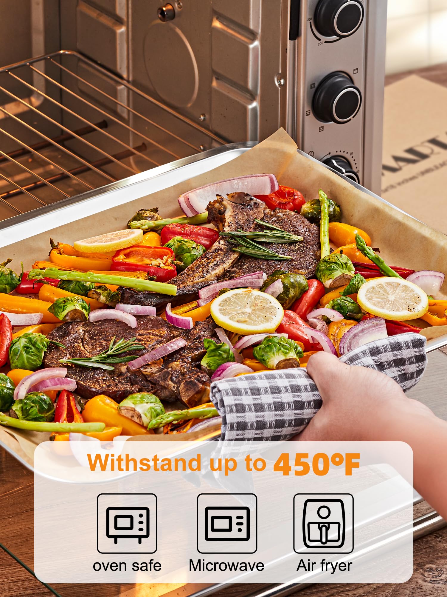 SMARTAKE non-stick parchment sheets help cookies release cleanly from the tray.