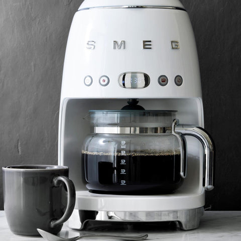 Smeg DCF02 compatible coffee-maker jug for easy replacement.