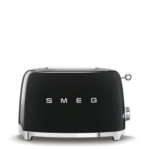 Smeg TSF01 browning dial close-up with six levels for precise toasting.