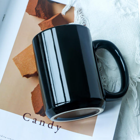 Smilatte mug with steaming hot beverage ready to enjoy.