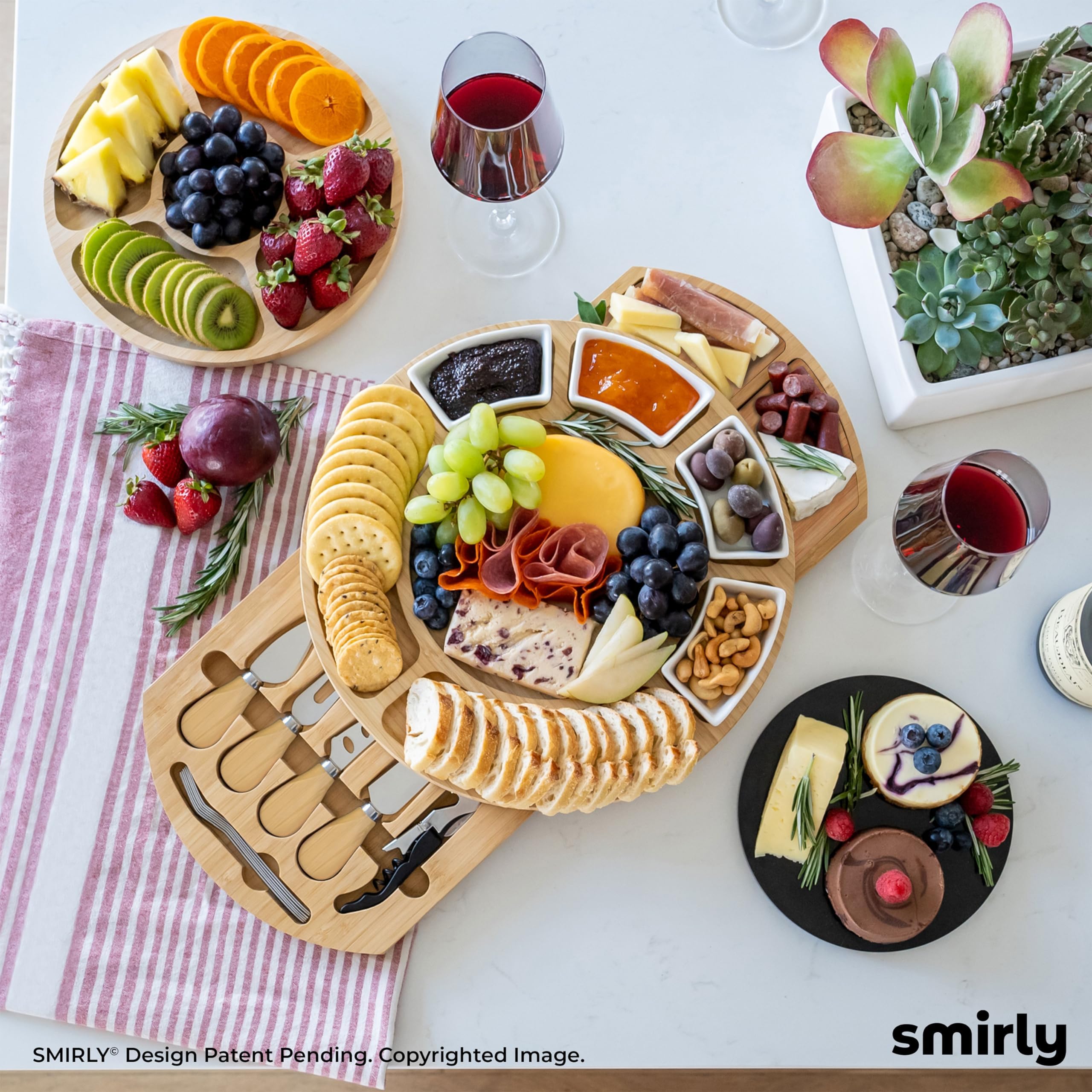 SMIRLY gift-ready packaging ideal for housewarming or weddings.