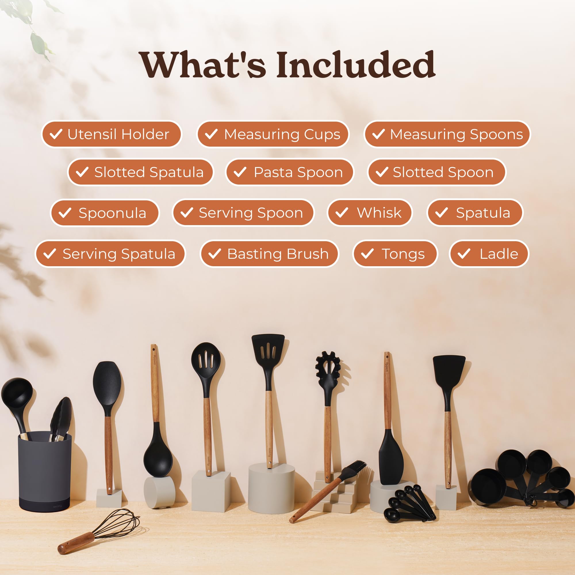 SMIRLY silicone utensil holder keeps tools organized and within reach