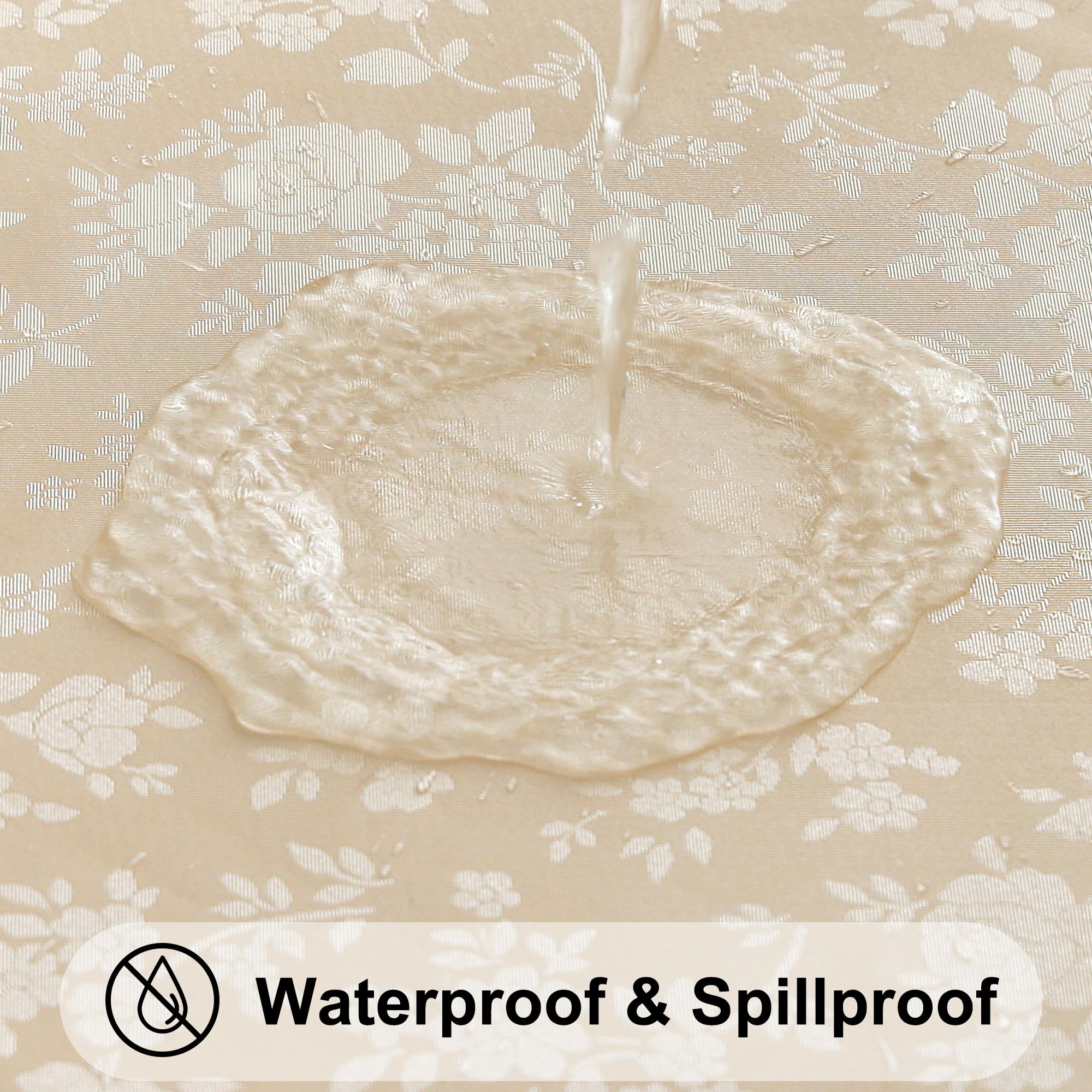 Smiry scalloped-edge detail enhances formal dinner aesthetics.