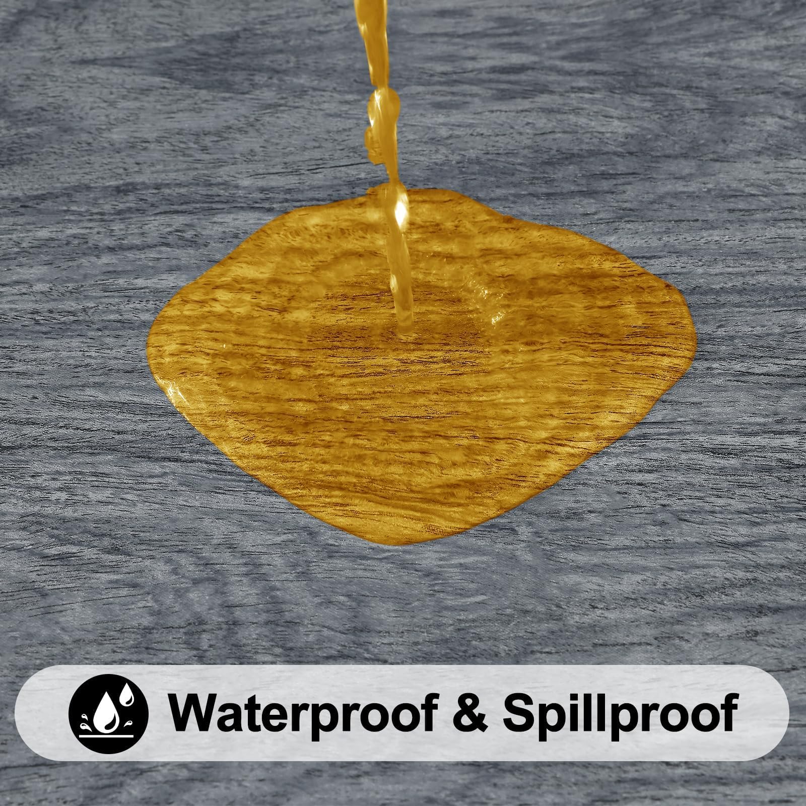 Smiry non-slip flannel backing protects surfaces and prevents shifting during meals.