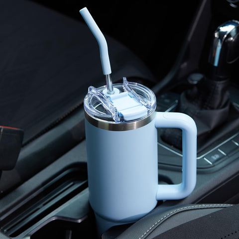 SMLIXE stainless steel straw with silicone cover prevents spills.
